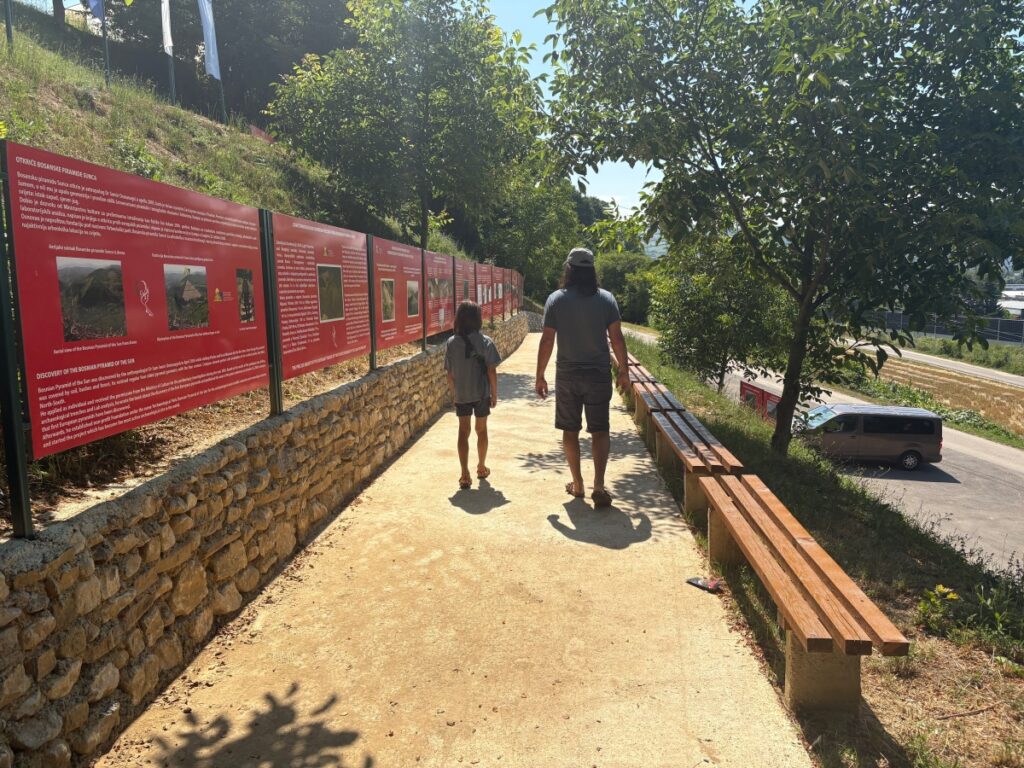 suedengland-avalon-spirituelle-reise-kraftorte-geomantie-stonehenge Bosnische Pyramiden Reiseverlauf